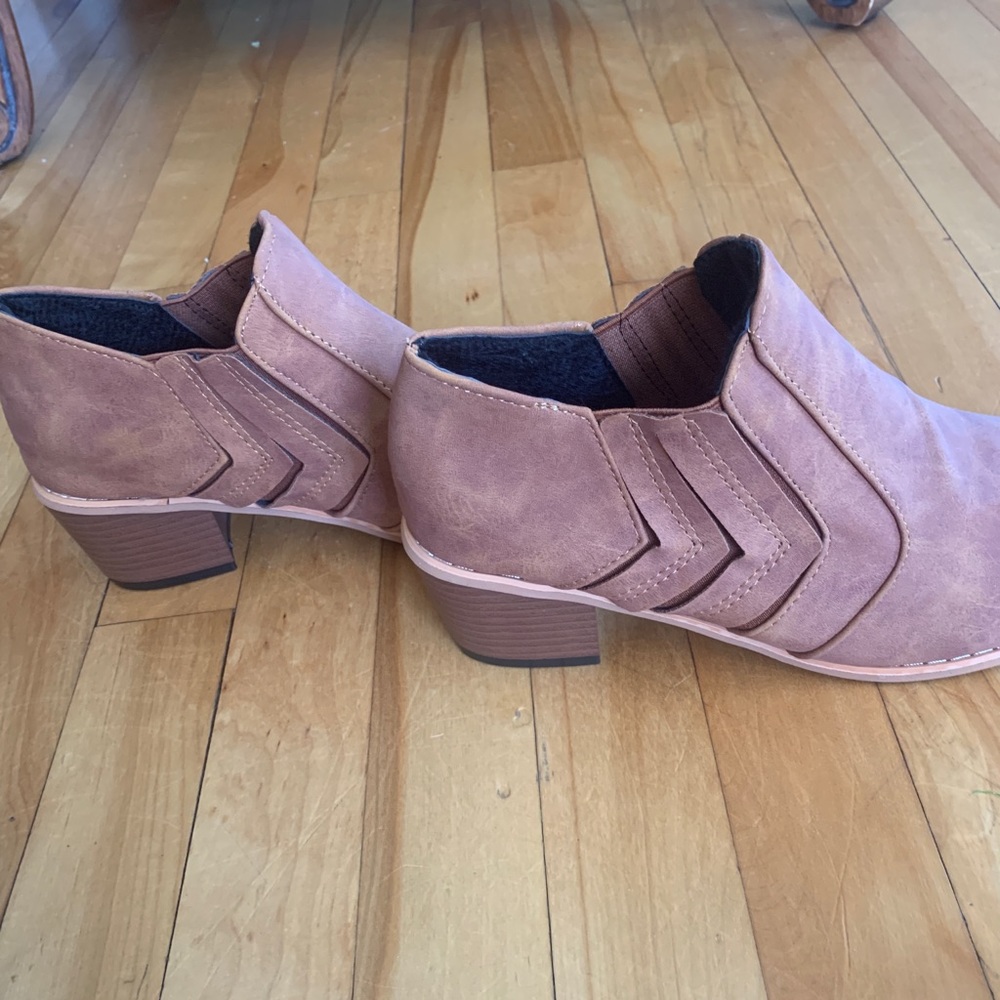 Brown ankle booties size 9